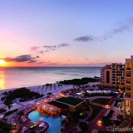 Hotel The Ritz-Carlton, Aruba Palm Beach Esterno foto