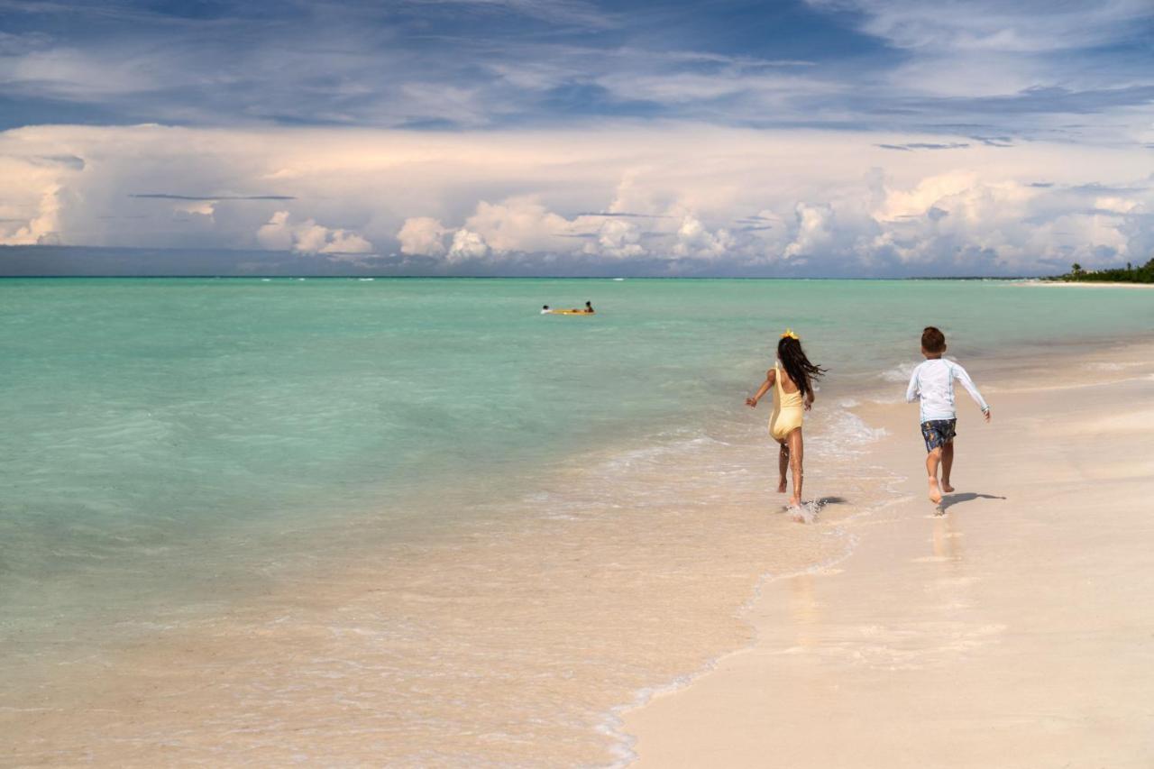Hotel The Ritz-Carlton, Aruba Palm Beach Esterno foto