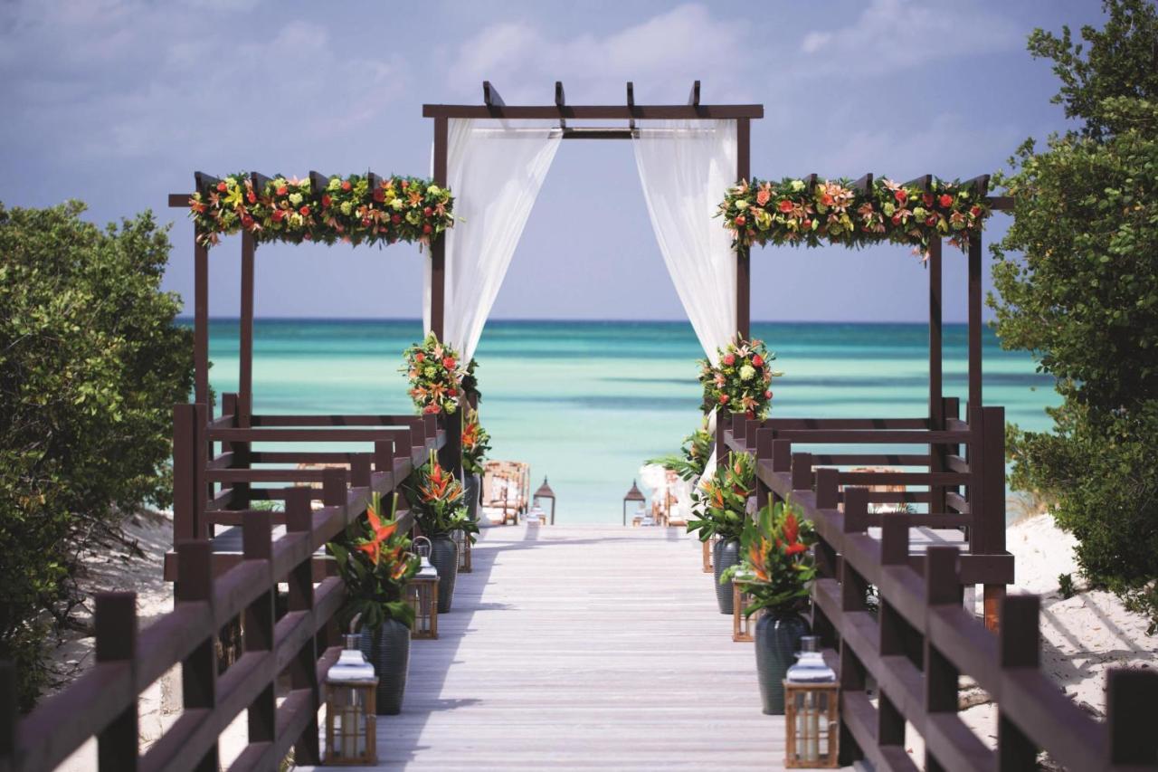 Hotel The Ritz-Carlton, Aruba Palm Beach Esterno foto