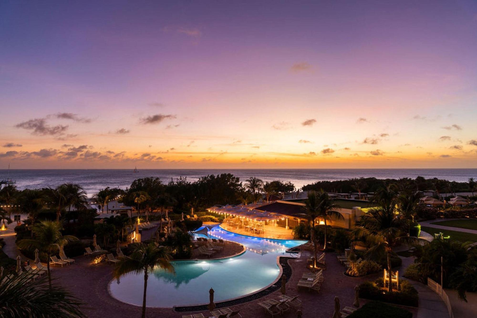 Hotel The Ritz-Carlton, Aruba Palm Beach Esterno foto