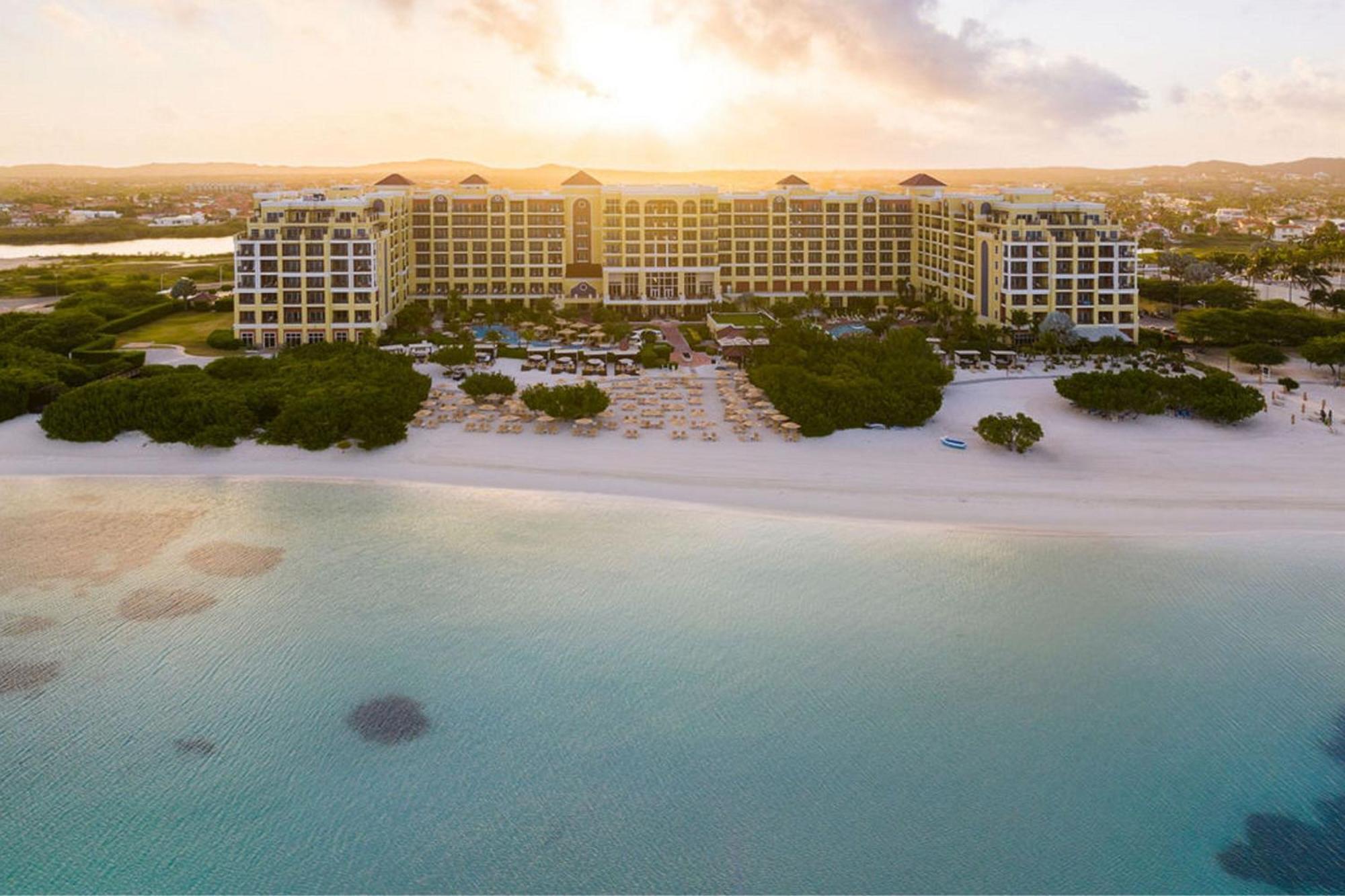 Hotel The Ritz-Carlton, Aruba Palm Beach Esterno foto