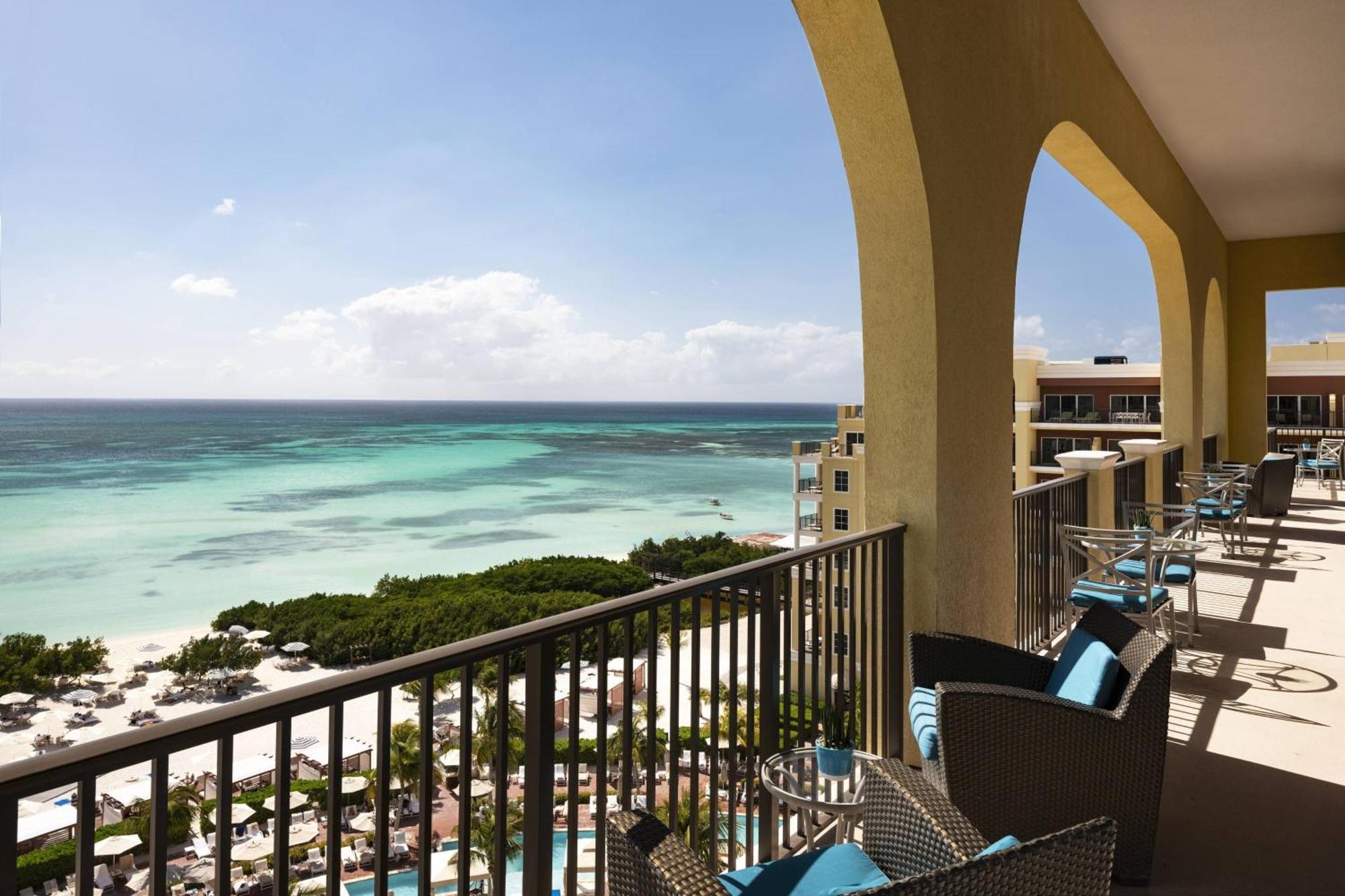 Hotel The Ritz-Carlton, Aruba Palm Beach Esterno foto